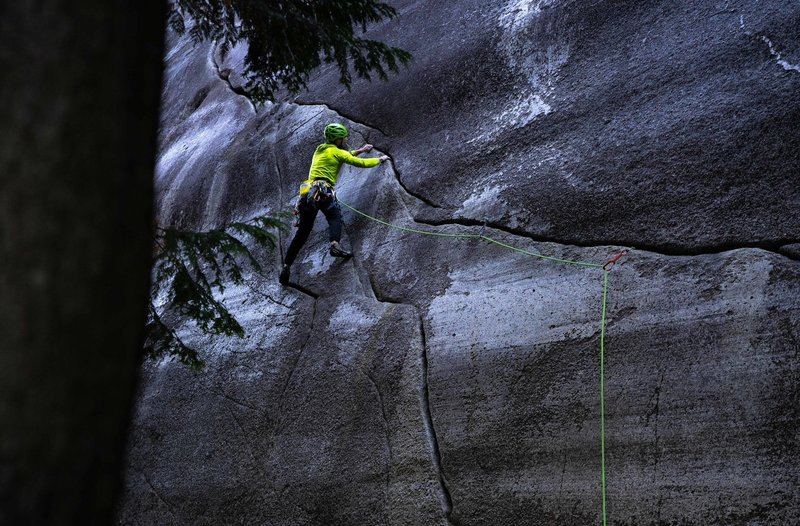 Unknown climber on P1