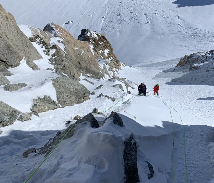 Snow couloir/easy mixed about midway up the Contamine-Grisolle. Fixed anchors every 60m or so on the rock.