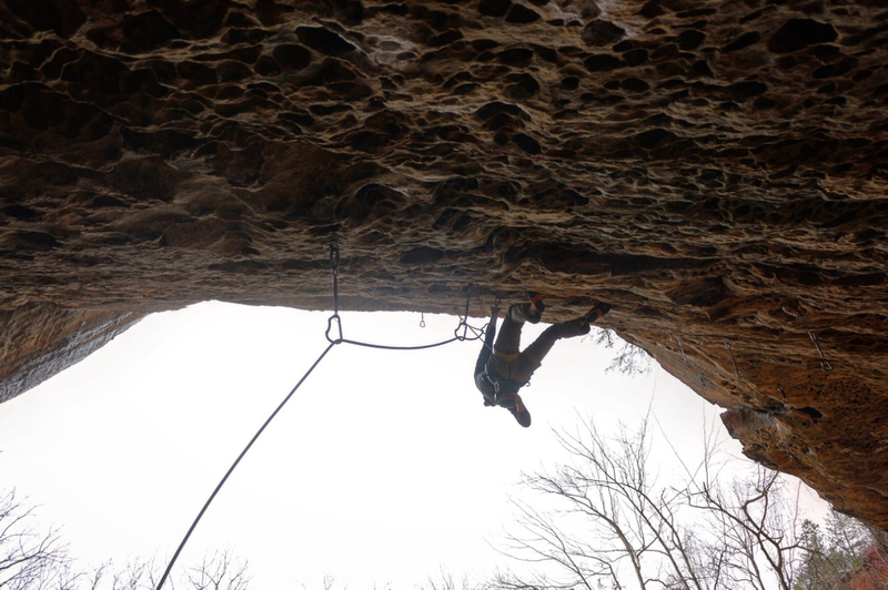 Overhung fun on Eyeball Chaw (5.12a) | Photo: Ashlee Harding