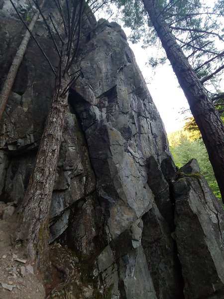 Rock Climbing in AWOL, Exit 32 / Little Si