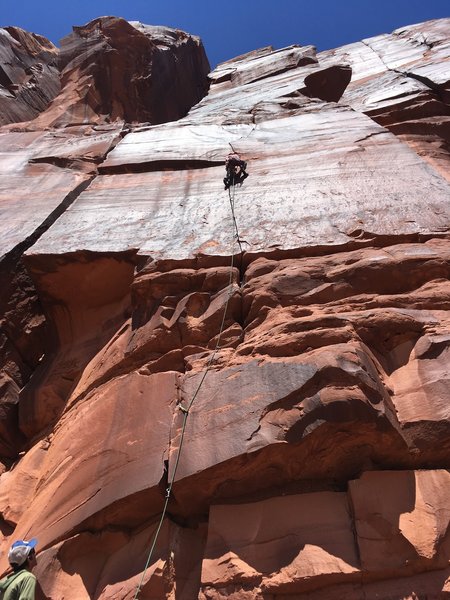 Good view of the upper crack on the first free ascent