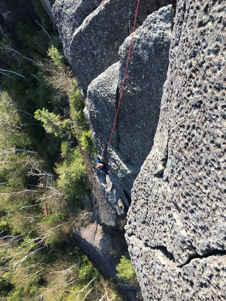 Blane just past the crux face moves on Arrowhead Direct.
<br>
<br>
Photo: Chad Heying