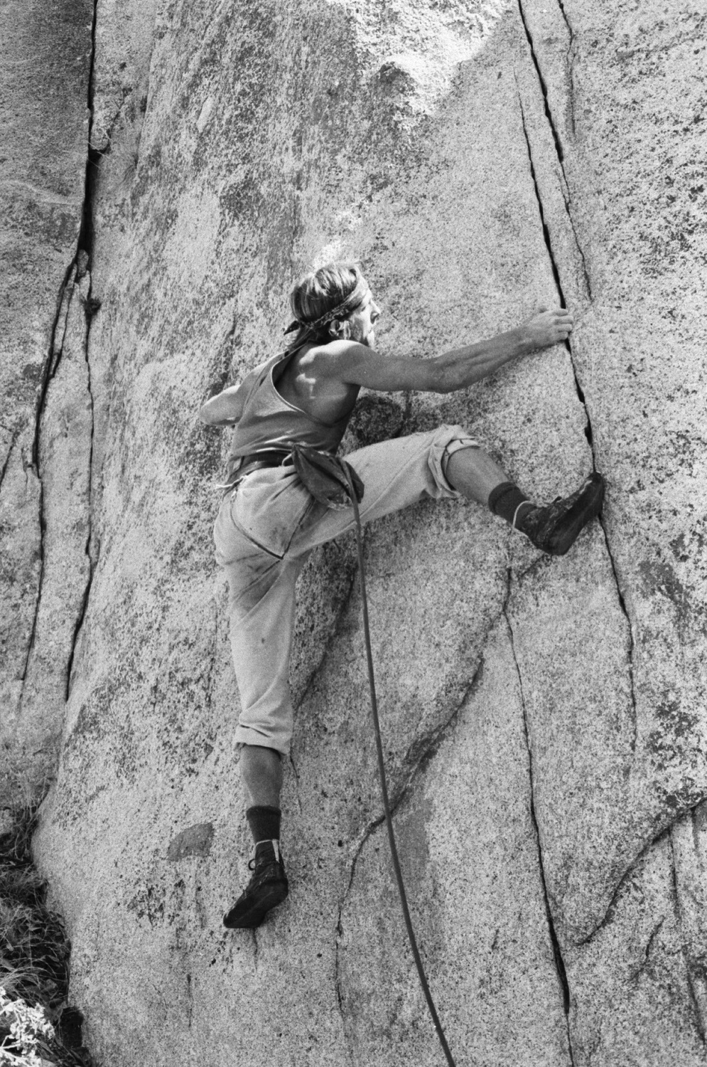The SlackCenter 1974 Pat Timson climbing