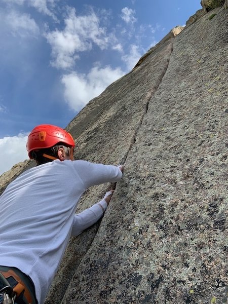 Perfect splitter on Pear Buttress - the Book / Lumpy Ridge