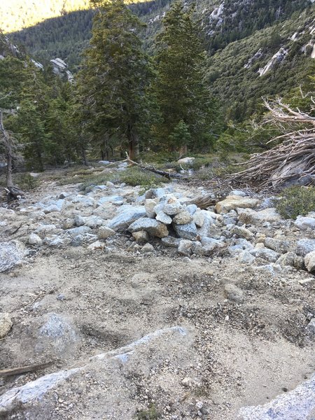 Cairn at the base of the Alter Buttress