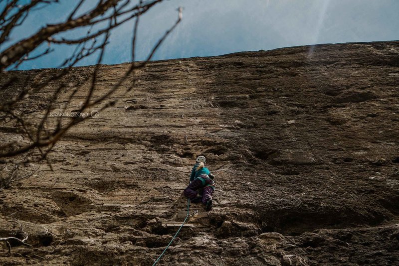 Nicole onsighting 5.9 de los duros
<br>
Principal Wall
<br>
krkaonozovo.cz