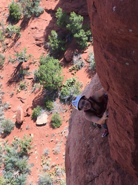 Chelsea enjoying the easy traverse before you move into the double cracks.