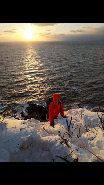 Luc G. topping out on Nukumi.