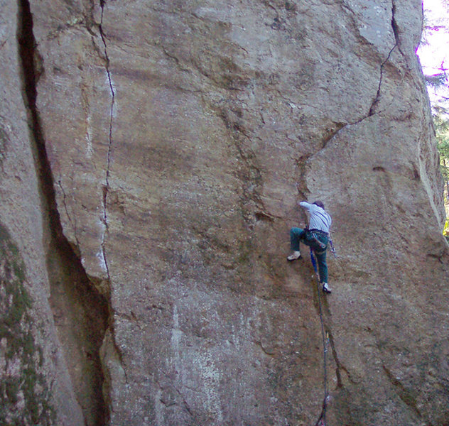 climber leading the route Crackenstien