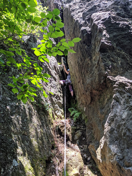 Starting up the doom. As advertised, there was plenty of dirt, moss, cobwebs, leaves, and loose rock. There was also some surprisingly fun movement, and better gear than I was expecting!