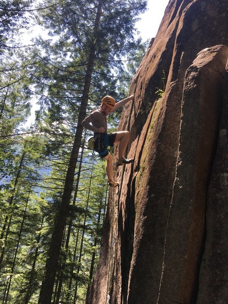 Drew floating MW Crack on his Redpoint burn