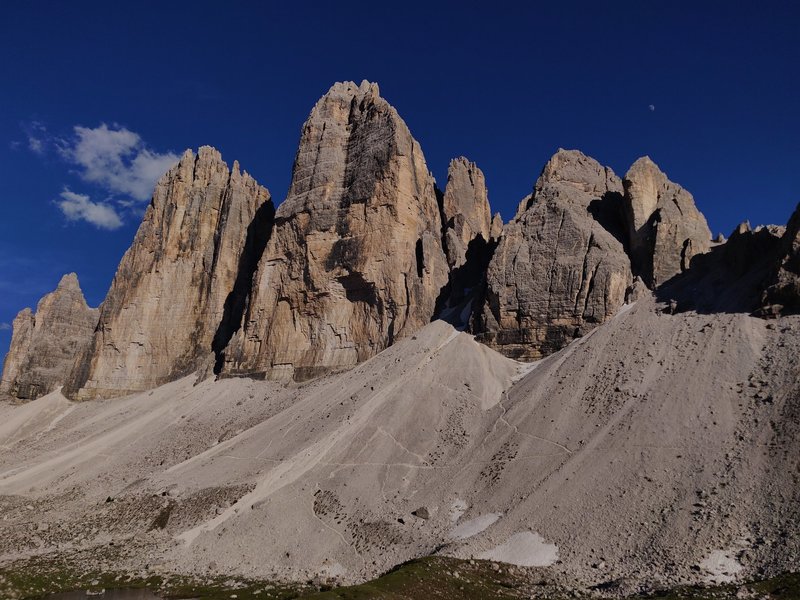 Rock Climbing in Tre Cime di Lavaredo (Drei Zinnen) Group, Dolomites