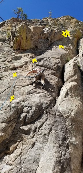 Yes the 3rd bolt is there, yes it is really hard to see from the ground lol!