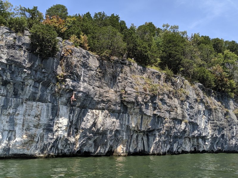 Climbing in Lake Nickajack Deep Water Soloing, Lake Nickajack Deep