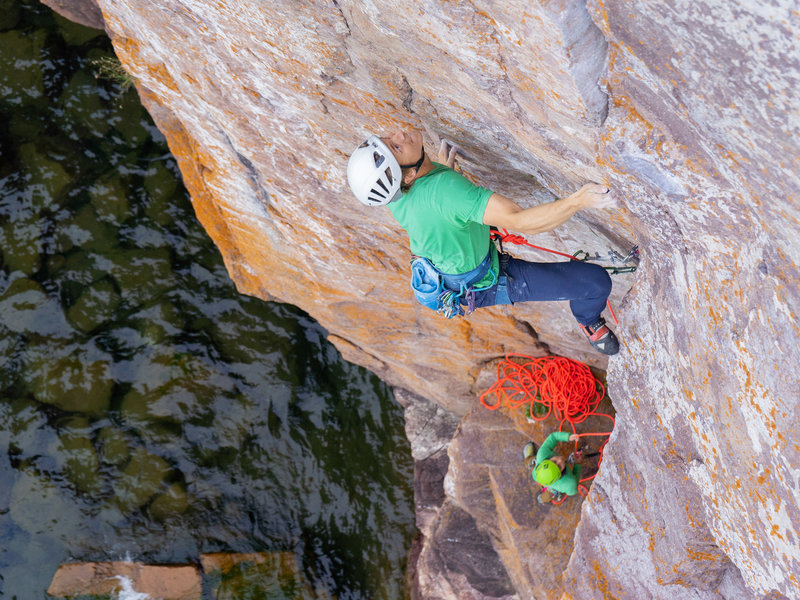 The dihedral is disappearing and the crux is a comin.
<br>
Photo by Rutger Van Huber