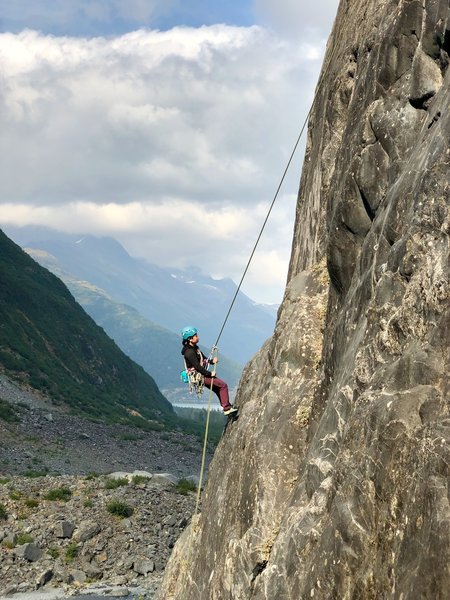 Natsuko rappelling On Hungry Time