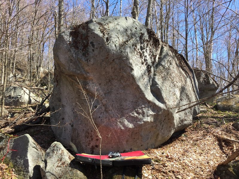 Unknown V6-7 on the Sliced boulder