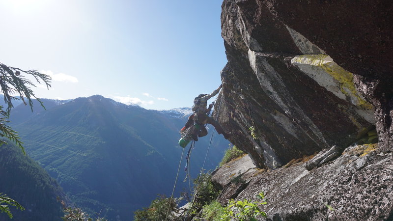 Colin jugging out of the cozy headwall bivy beneath P15 on the 3rd known ascent of CoG. June 2019.