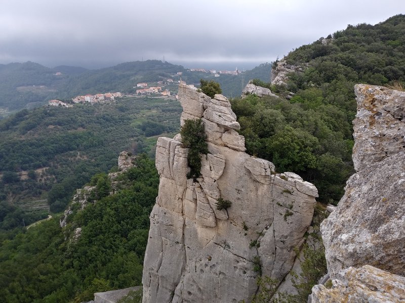 View from Luc onto La Torre.