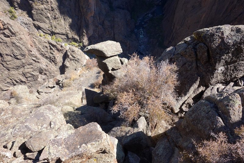 Stacked block pillar at the end of the roped climbing (the top of pitch 8).