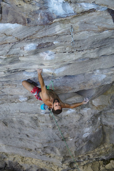 Copping a shake in the flowy, pleasant intro of Pod (13b).
<br>
<br>
Climber: @dirtysouthclimber
<br>
Photo: @houndsgrin