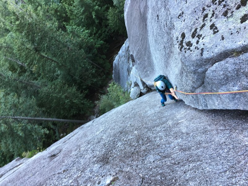 Téa following on the burly 10b lieback.