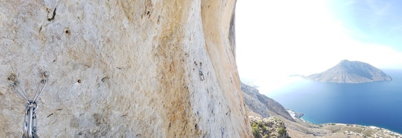 A View From the chains of Il Movimiento Sexi. Most of the moderate routes also end here at the start of that wall.