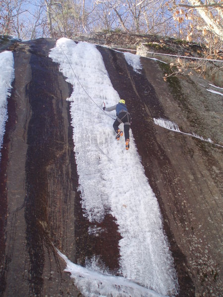 A rare (never before?) mid-November TR of the line. While the bottom looks sketchy, it was actually well bonded and durable. The top-out was fat, but just lying on the rock.