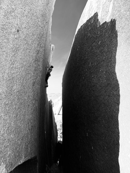 Great photos from the entrance to the gulley