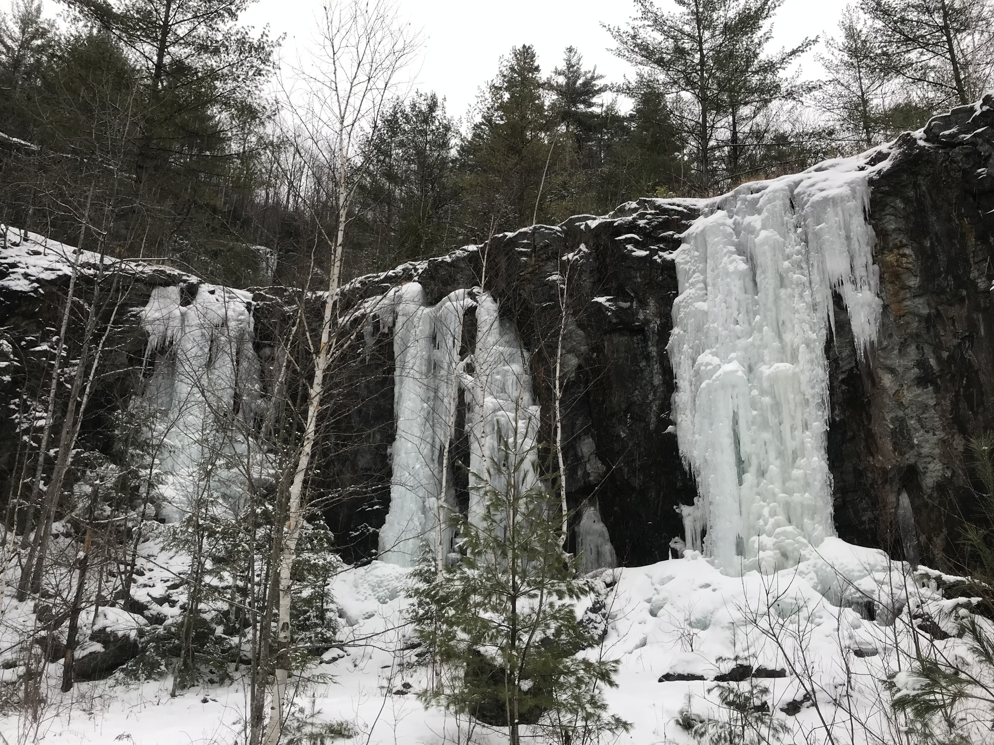Bottom wall of the Bolton Quarry 12/30/2019
