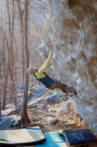Evan Curry eyeing the sloping top-out of Lost Cause (V5).
<br>
<br>
Climber: @evanbcurry
<br>
Photo: @dirtysouthclimber