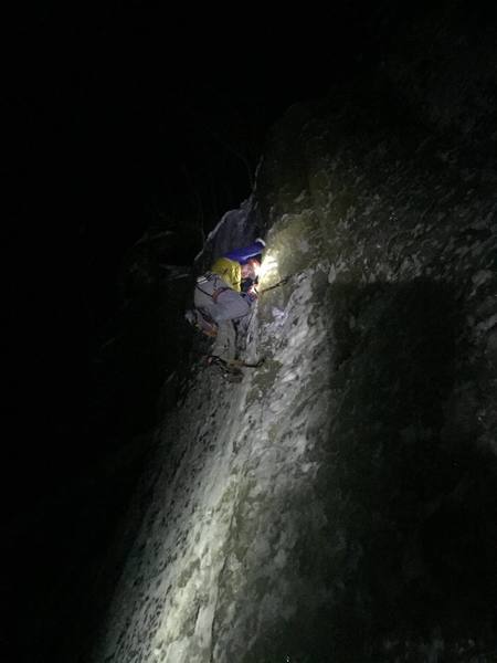 Hunter Corliss on a nighttime lead. A brittle ice night.