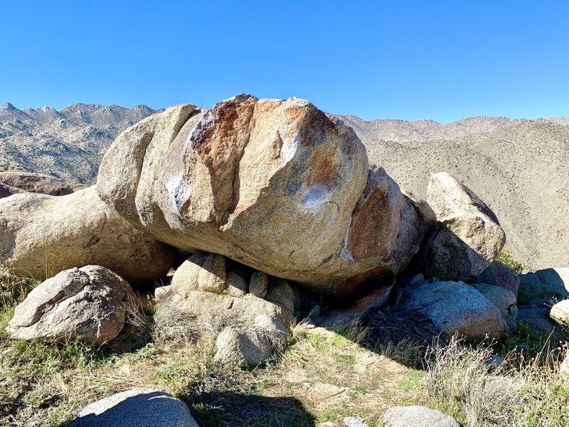 Straight shot of the Solaire Boulder.
