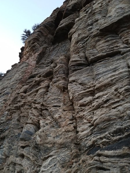 10 Hits Too Many. Left of center. Gets in to upper dihedral before exiting left.