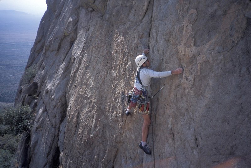 Steve Swanson on DWI (5.10a?), Southern Comfort wall, March 2002