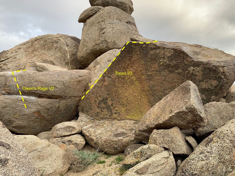 Topaz Hill boulders, found at the base of the tall tubular rock stack.
