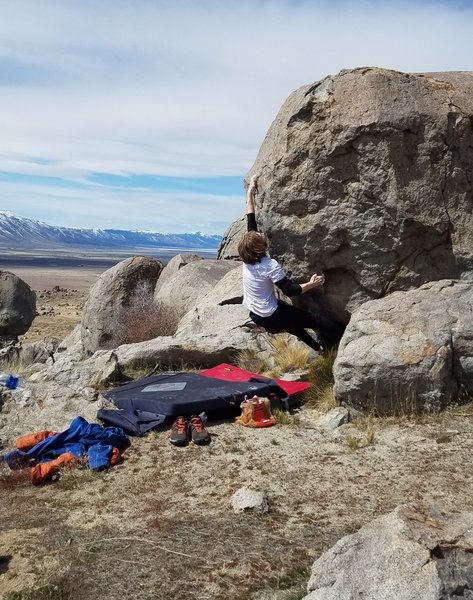 Sticking the jug on Short but Steep -V4