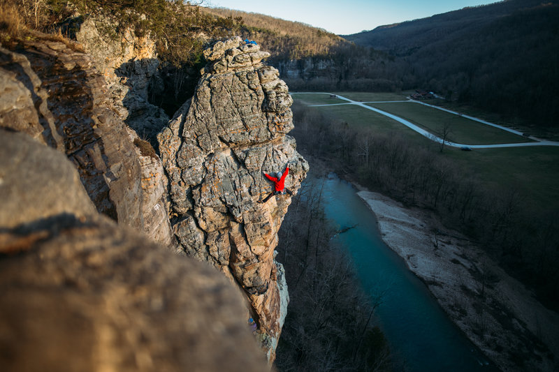 Rock Climbing in Roark Bluff (Sandstone Pillar), NorthCentral Arkansas