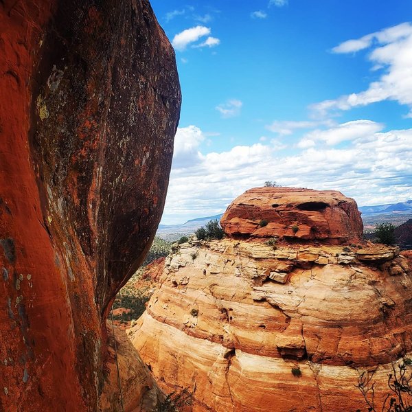 The traverse to the cactus ledge via wishbone variation.