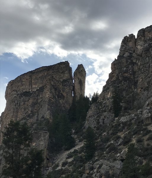 The Fickle Finger of Fate is the big limestone tower in the center of the photo.