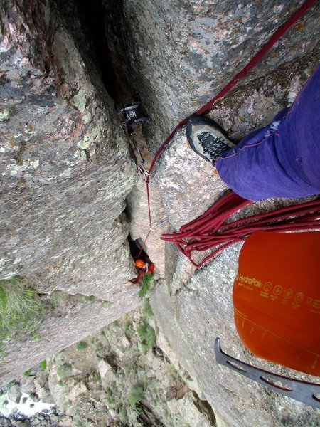 Looking down from the belay at the top of pitch 2. A #5 was nice to have for the final wide section.