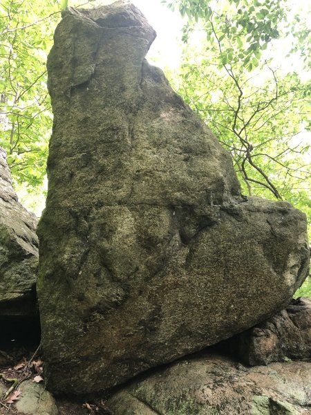 Smokey Rock (V2-3)
