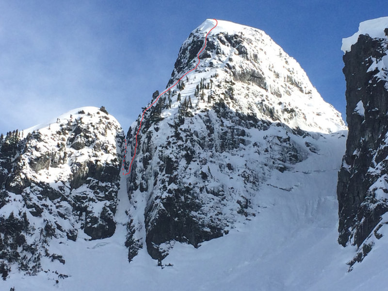 Dotted line: rappel from the notch. Solid line: route up the northwest ridge to summit