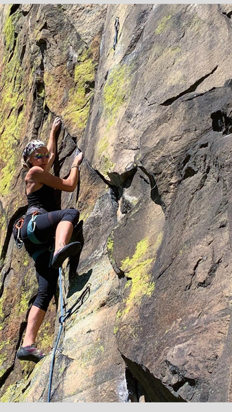 Emma Jonas grooving out on the Jabba Roof (Photo Credit: Garron Bowers)