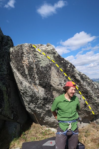 Potato Chip Boulder and Jonathan Koenig, Line shows Lick Your Finger V2-