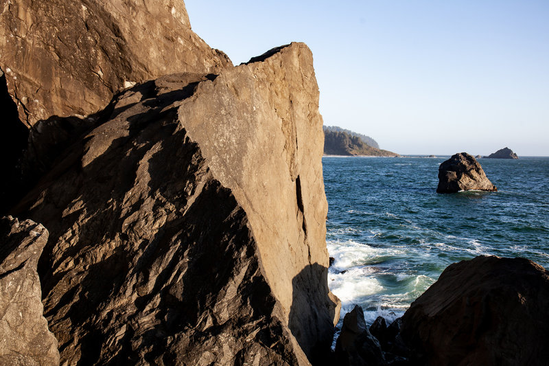 Rock Climbing in Oceanside Boulders, Redwood Coast