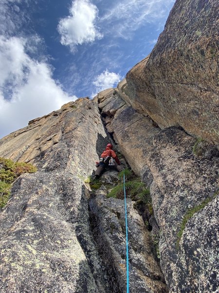 Munge filled gully on pitch 2. Decent climbing in chimney above.