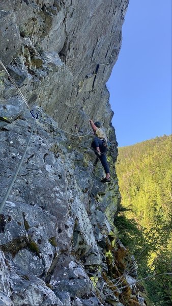 Start of P3, anchor is hard to see but is before the traverse starts