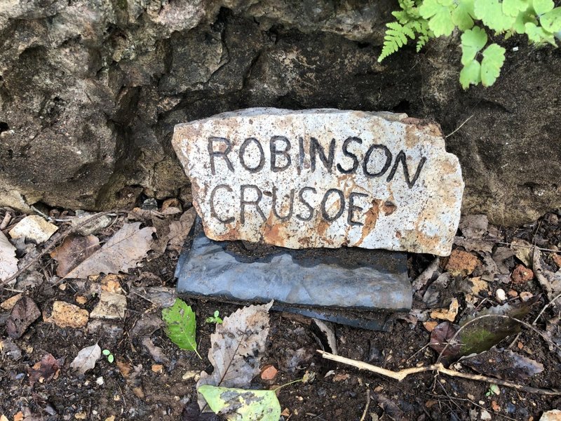 Robinson Crusoe Plaque