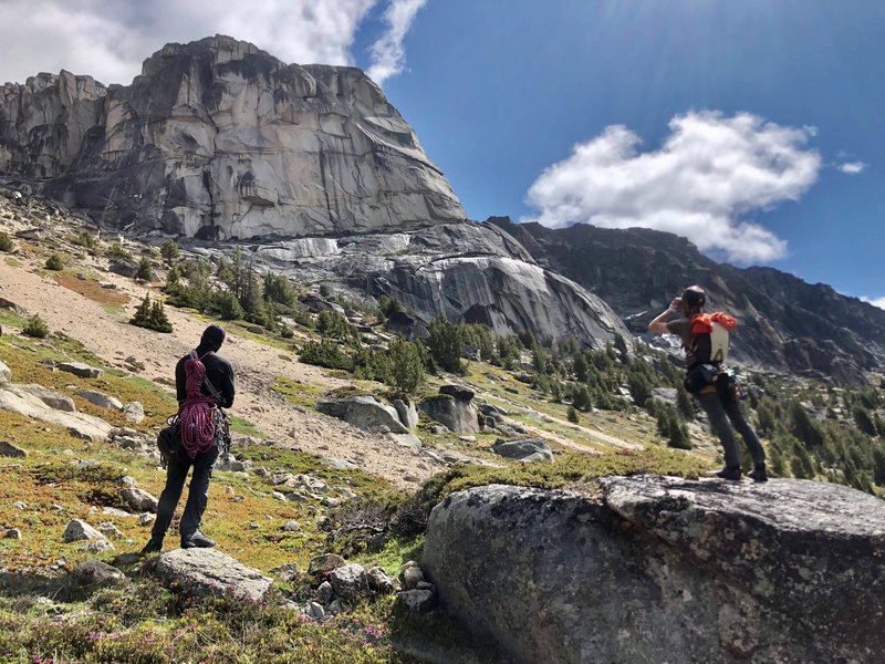 Scoping out the SW face of Grimface